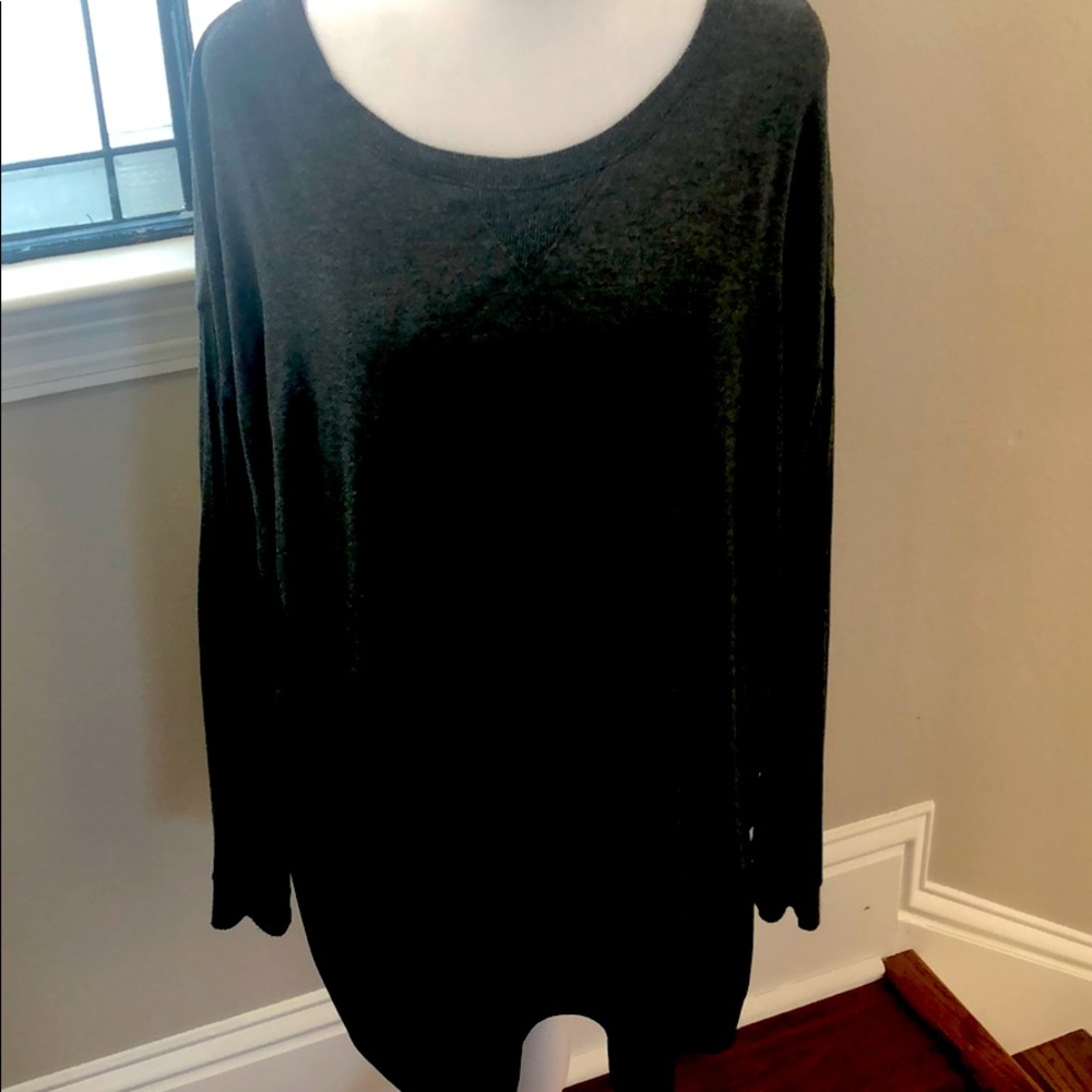 Calvin Klein Women’s Light Sweater